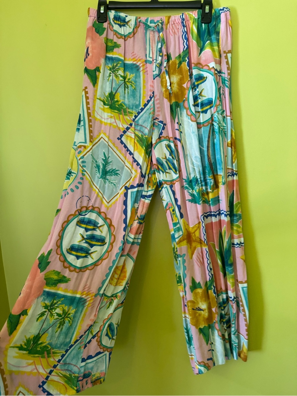 True Destinations Two piece resort wear set farm Rio like - Picture 4 of 6